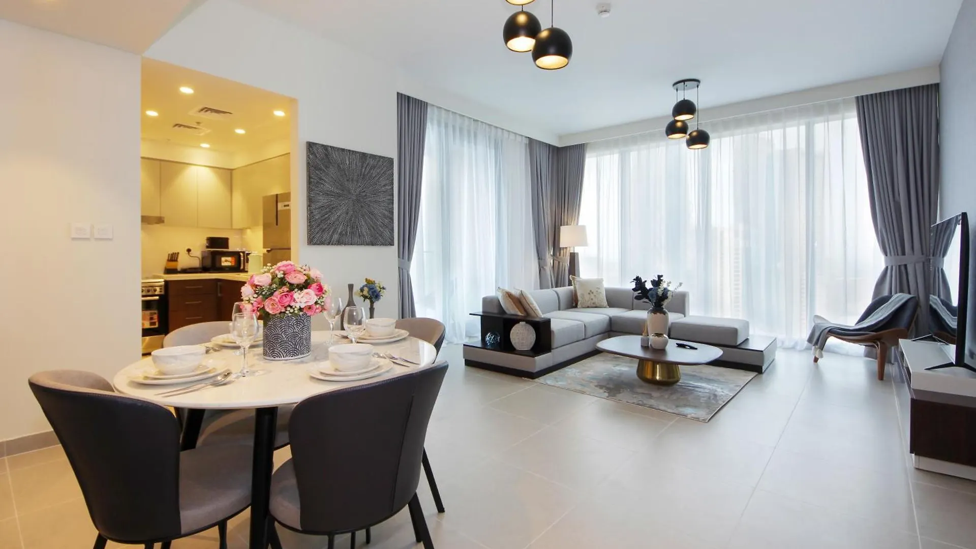 Downtown Luxury - Stunning 2Bhk With Sea View In Forte Towers, Downtown Dubai Apartamento