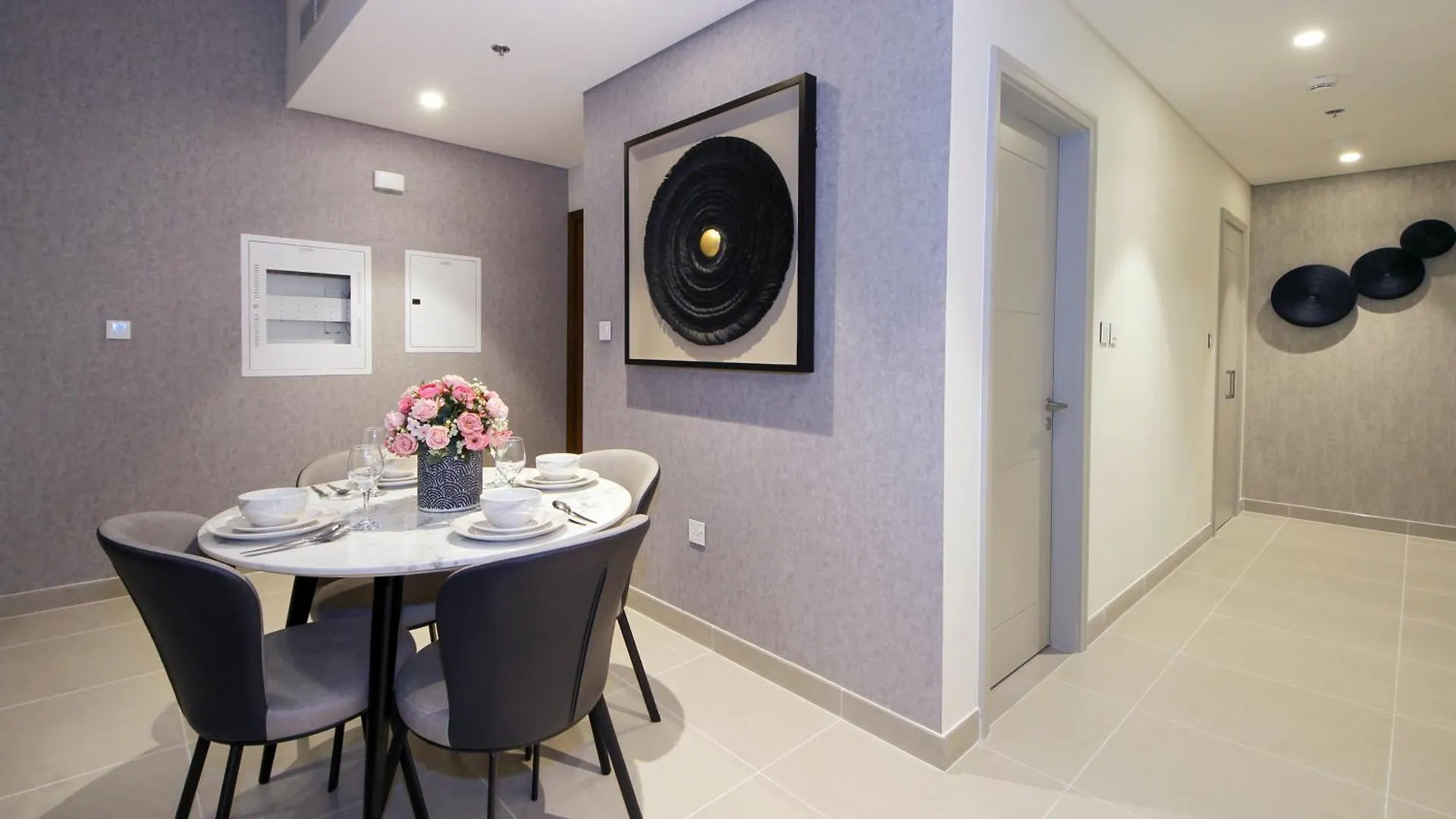 Downtown Luxury - Stunning 2Bhk With Sea View In Forte Towers, Downtown Dubai 0*,  Emirados Árabes Unidos